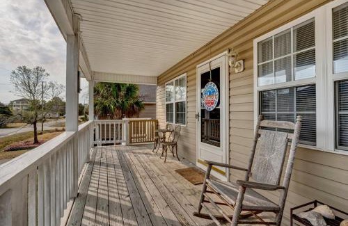 Carolina Beach Casa | Chat N Chill Carolina Beach Home