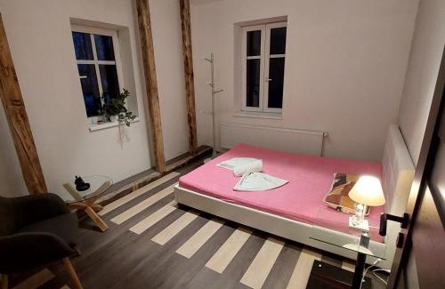 Lobendava Casa | Chata na samotě u lesa