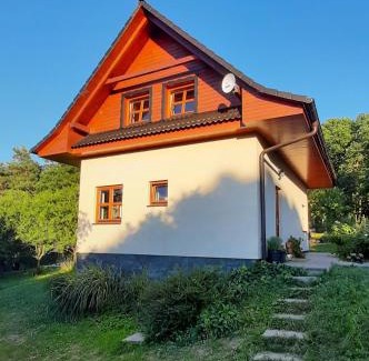 Luhacovice Casa | Chata nad lázeňským údolím