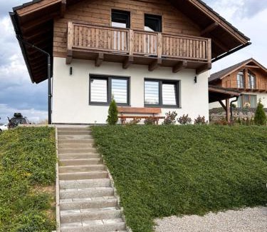 Cierny Balog Chalet De Esquí | Chata Svišt