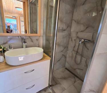 Stiavnicke Bane Chalet De Esquí | Chata Tokarka - Richňavské jazerá
