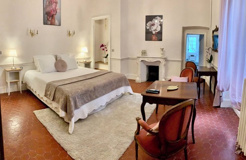 Saint-Andre-de-Majencoules Casa | Chateau du rey Restaurant L'Abeuradou