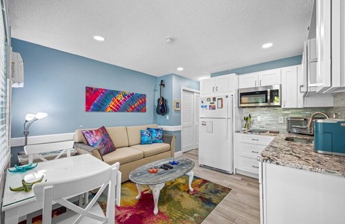 Belleair Beach Condominio | Chateau 3E -Lowest Rates of the Season!
