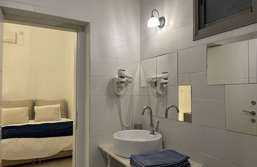Acre Old City Apartamento | Chateau Akko - Amazing Terrace w/view to the sea