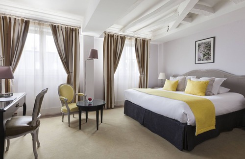 Tours Hotel | Château Belmont Tours by The Crest Collection