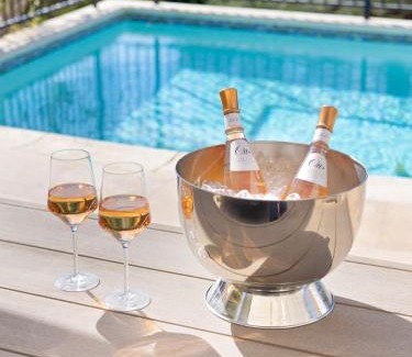 Beverly Hills Casa | Chateau Beverly Hills by Stay Awhile Villas