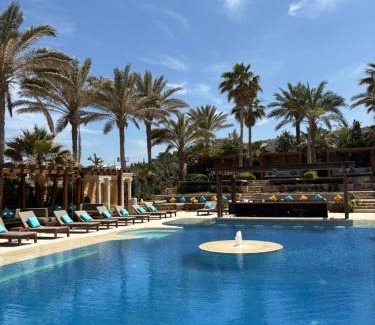 Kfardebian Casa | Chateau Cabana Resort