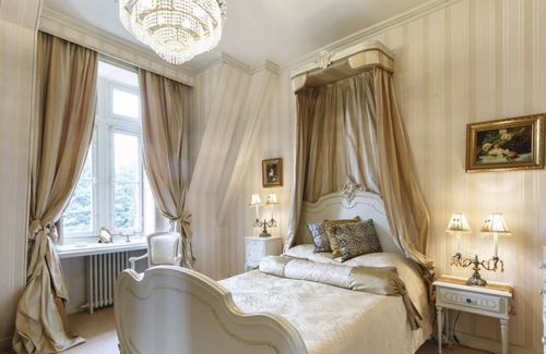 Grez-Neuville Otro | Chateau Crystal - Diecinueve Habitaciones , Capacidad 38