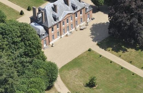 Emalleville Cama Y Desayuno | Chateau d' Emalleville