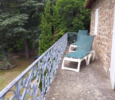 Lamastre Cama Y Desayuno | Chateau d'Urbilhac