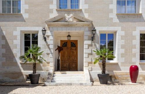 Nouvelle-Aquitaine Cama Y Desayuno | Chateau de Bellevue B&B et Appartements avec Piscine saisonal chauffée et Chambres partout climatisées