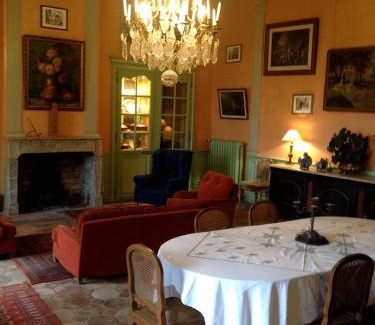 Thiers Apartamento | Chateau De La Chassaigne