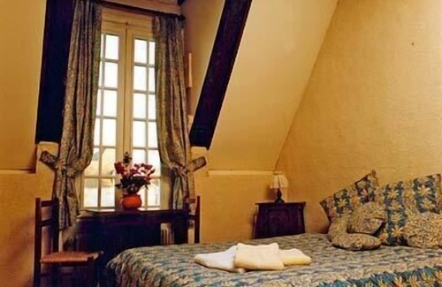 Soisy-Bouy Otro | Chateau de Montrame