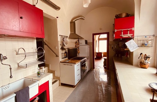 Ayse Otro | Château des Tours, panoramic view, the charm of a large family home.