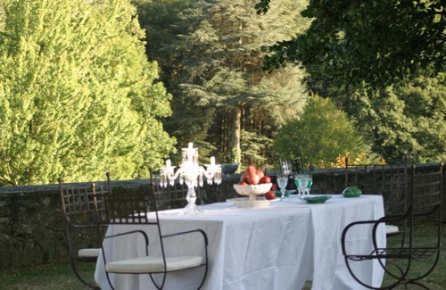 Pommare Cama Y Desayuno | Chateau du Besset