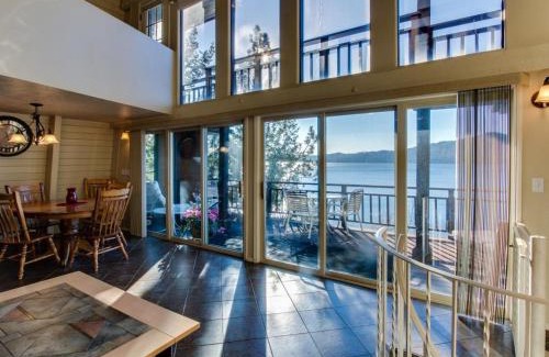 Harrison Cabina | Chateau Du Lac