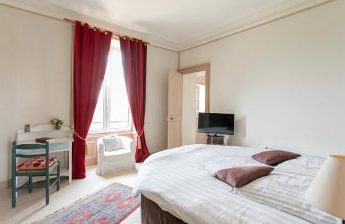 Saint-Mars-du-Desert Cama Y Desayuno | CHATEAU du PERRAY