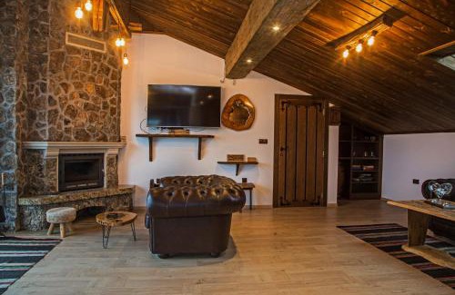 Kozichino Casa | Chateau Erkech