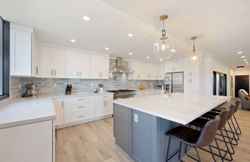 Temecula Casa | 🌟Chateau Evie James - High End Luxury Home w/ Pool, Hot Tub, Game Room! WEEKDAY SPECIALS🌟