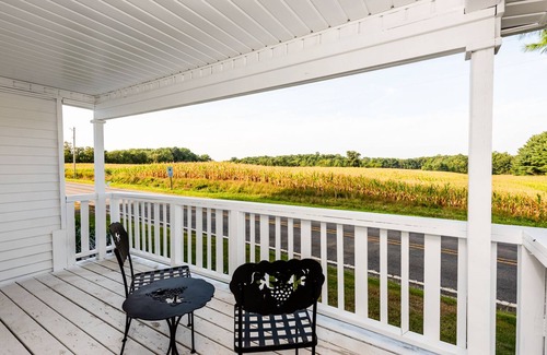 Buchanan Casa | Chateau Five Corners