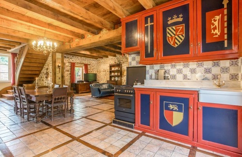 Bourbonne-les-Bains Otro | Chateau Beaucharm - Tres Habitaciones , Capacidad 8