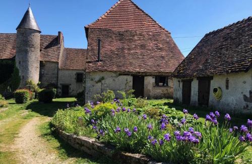 Brigueil-le-Chantre Cama Y Desayuno | Chateau Mareuil