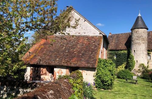 Brigueil-le-Chantre Cama Y Desayuno | Chateau Mareuil