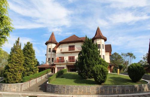 Vale dos Pinheiros Hotel | Chateau Palace
