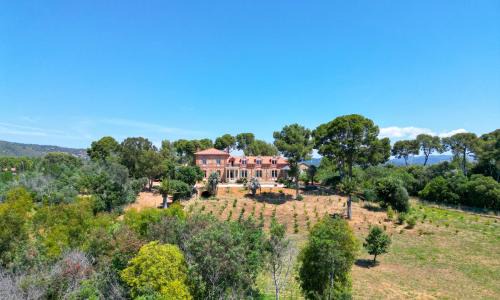 La Londe-les-Maures Cama Y Desayuno | Chateau Pascalette