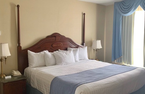 Saint John Hotel | Chateau Saint John Trademark Collection by Wyndham
