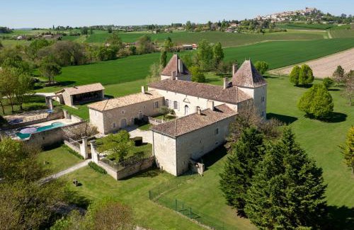 Monflanquin Casa | Chateau Secretary