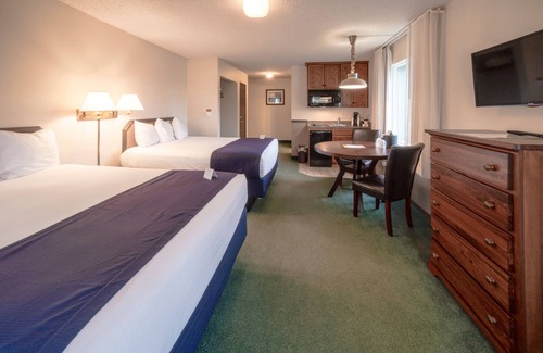 Westport Hotel | Chateau Westport Resort