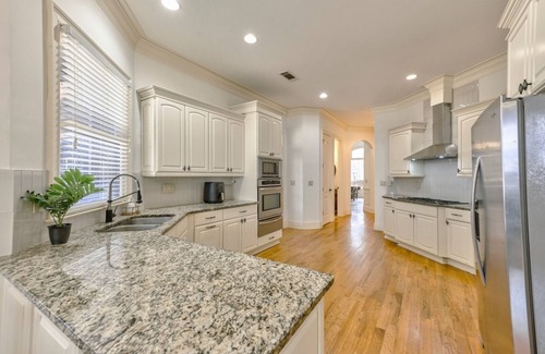 Cliftondale Casa | Chateau Willine 7 Bedrooms Mansion