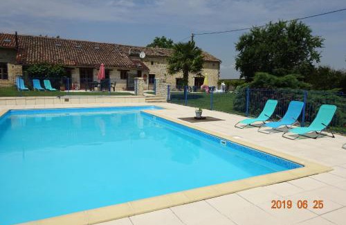 Sauze-Vaussais Casa | Chatenet self catering stone House for 2 South West France