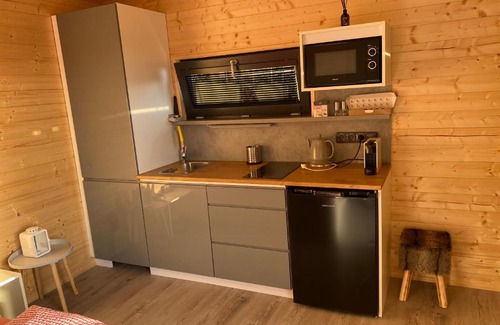Zdiby Casa | Chatka - A - Vyhlídka nad řekou