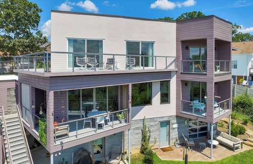 Chattanooga Casa | Chatt Pulse: Spacious, Chic Chattanooga Retreat