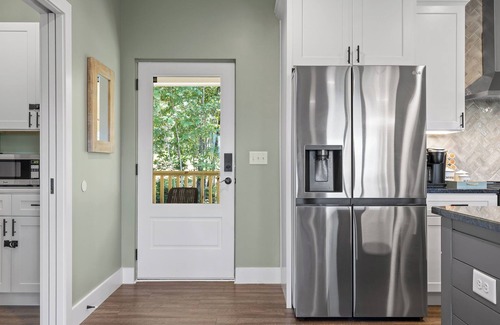 Rossville Apartamento | Chatt Vistas-2bd2ba-Views of Lookout-Patio-5min2TN-Sleeps6+