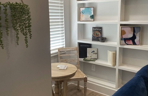 Red Bank Casa | Chattanooga Fully Furnished Housing
