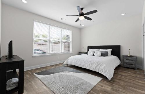 Chattanooga Apartamento | Chattanooga Getaway-Sleek 2BR at the Poplin