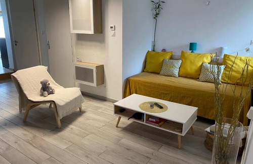 Chazey-sur-Ain Casa | Chazey sur Ain, agréable petite maison de village