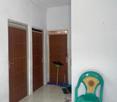Garut Apartamento | Cheap Homestay No A33