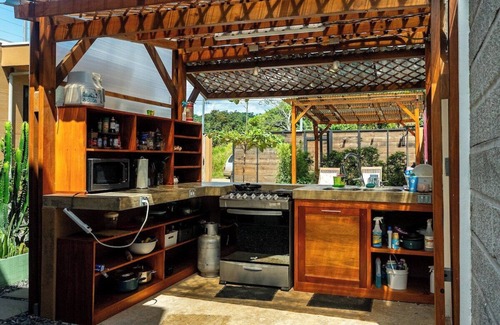 Jacó Casa | Cheap Hotel in Jaco Kitchen+Pool+Gym+Pickleball