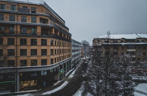 Katarina-Sofia Apartamento | Cheap stay on hip Södermalm - construction work