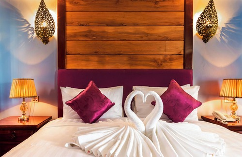 Siem Reap Hotel | Cheata Residence
