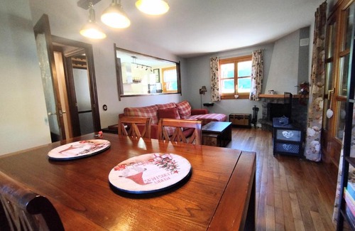 Linsoles Apartamento | CHECK-IN CASAS Cumbre de Benasque