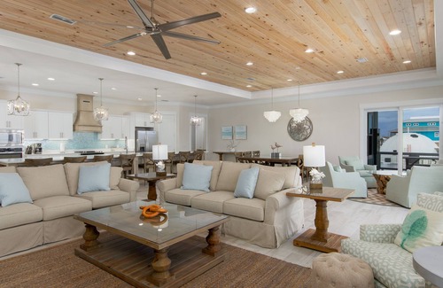 Navarre Beach Casa | JUNIO ¡Grandes ofertas! PISCINA CLIMATIZADA *, ascensor, carrito de golf!