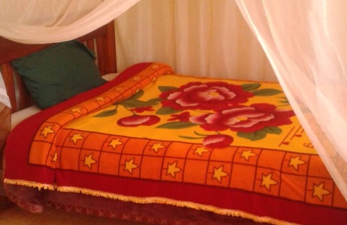 Isinya Cama Y Desayuno | Check Point Guest House