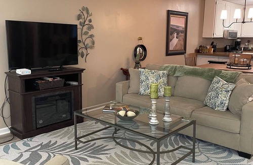 Fairfield Bay Condominio | Check us out!!! Openings in August 2025 still available.