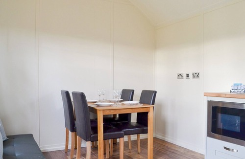 Kiltarlity Cabaña | 2 habitaciones alojamiento en Kiltarlity, cerca de Beauly