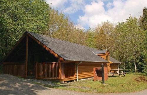 Cheddar Complejo | Cheddar Woods Resort And Spa